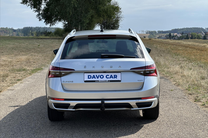 Škoda Superb 2,0 TDI 140kW DSG Scout 4x4 CZ
