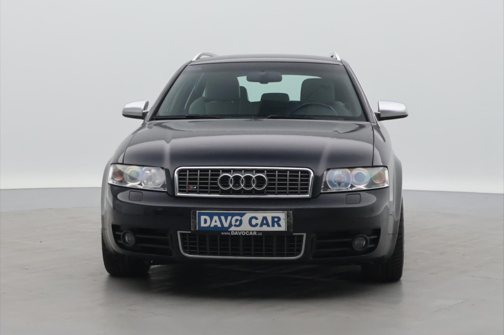 Audi S4 4,2 V8 253kW Quattro Recaro