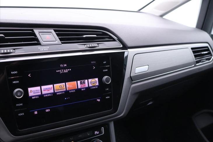 Volkswagen Touran 1,5 TSI EVO 110kW Comfortline CZ