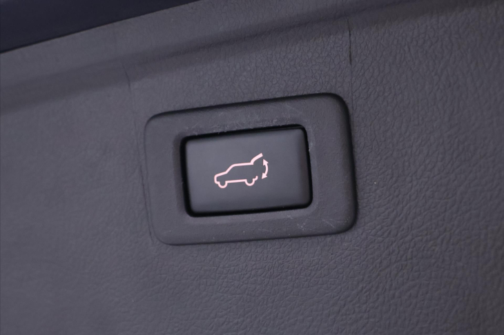 Subaru Outback 2,5 i 129kW Aut. AWD Kůže