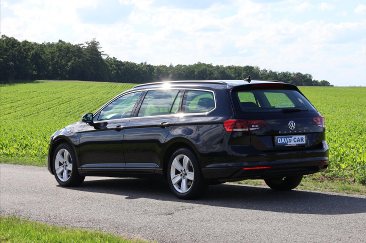 Volkswagen Passat 2,0 TDI 140kW DSG LED Aut.klima