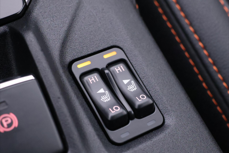 Subaru XV 2,0 e-Boxer 110kW CVT AWD CZ