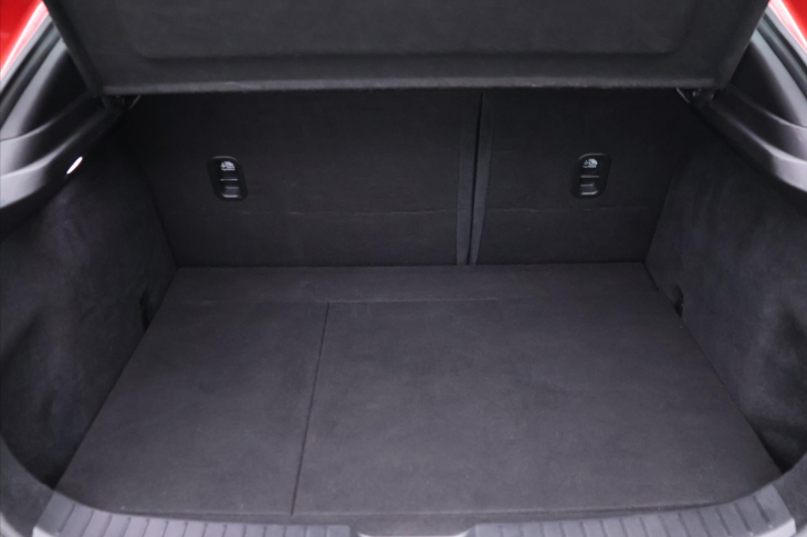 Mazda CX-30 2,0 G122 Aut. CZ 1.Maj LED DPH