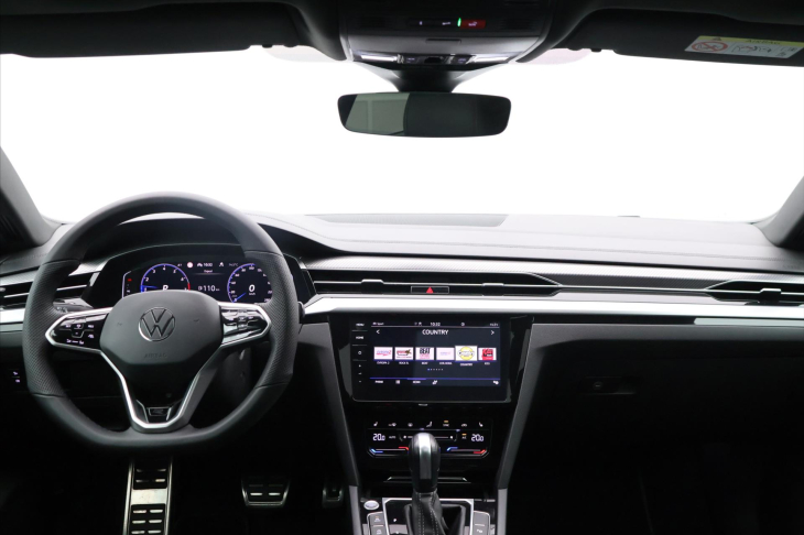 Volkswagen Arteon 2,0 TSI 206kW 4M DSG R-Line CZ DPH