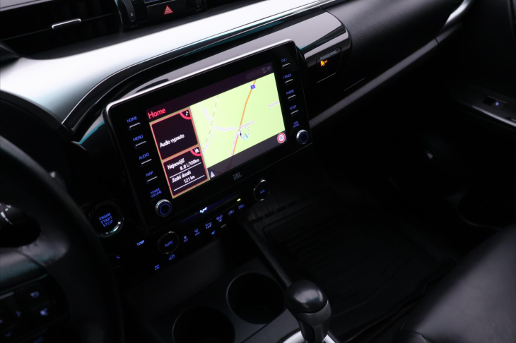 Toyota Hilux 2,8 D-4D 150kW Executive DPH