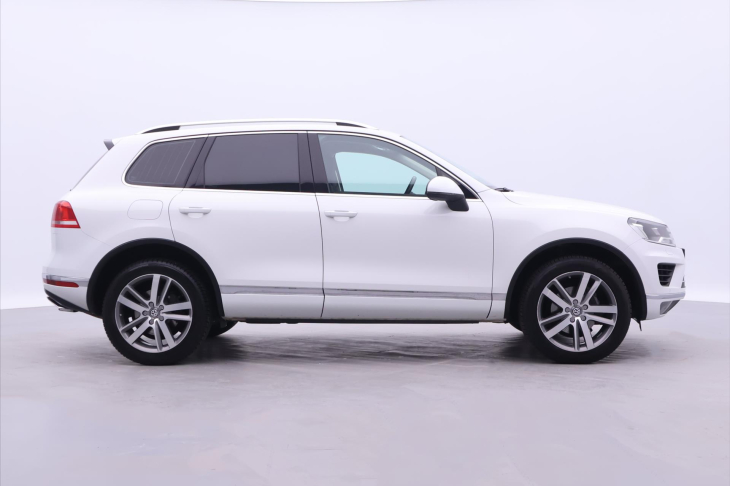 Volkswagen Touareg 3,0 TDI 193kW 4x4  Tažné CZ