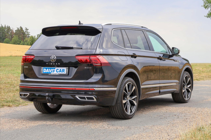 Volkswagen Tiguan Allspace 2,0 TSI 4x4 DSG R-Line 7-Míst