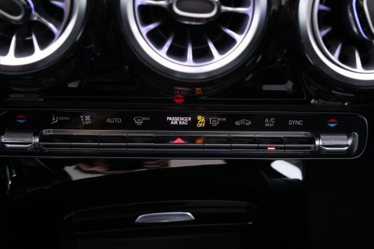 Mercedes-Benz CLA 2,0 200d 110kW 4Matic CZ