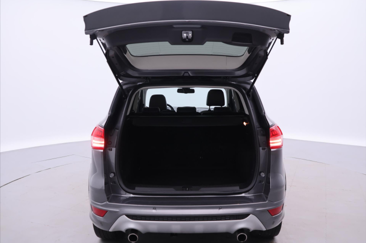 Ford Kuga 2,0 TDCi 103kW 4x4 Titanium+