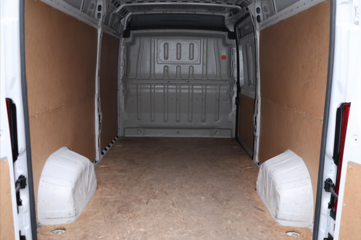 Peugeot Boxer 2,2 HDI 103 KW L3H2 DPH CZ 1.Maj.