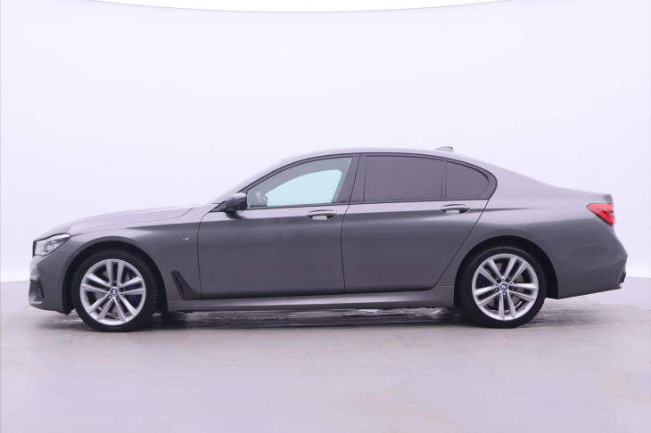 BMW Řada 7 4,4 750i 330kW xDrive DPH