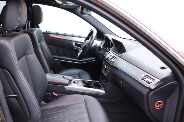 Mercedes-Benz Třídy E 3,0 350d 190kW 4Matic 1.Maj.