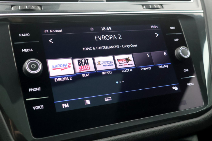 Volkswagen Tiguan 2,0 TDI 140kW 4M DSG R-Line CZ