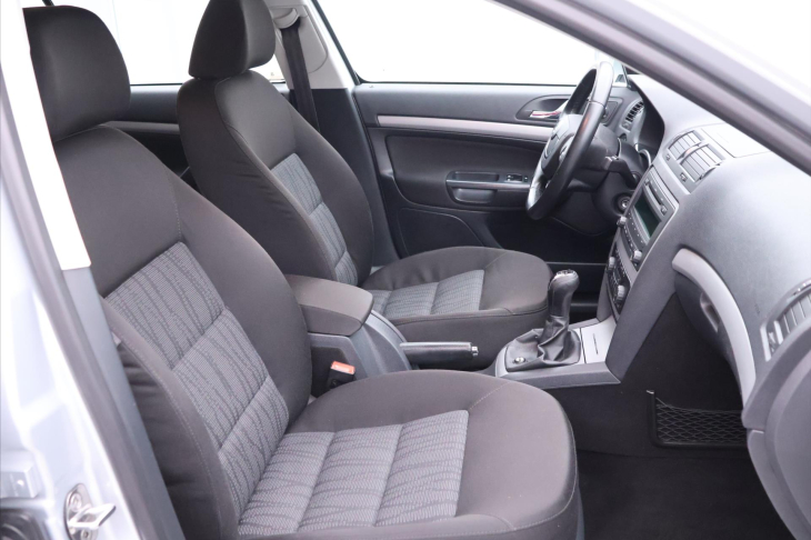 Škoda Octavia 2,0 TDI 103kW Elegance CZ