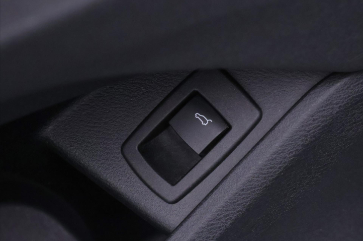 BMW X1 2,0 20i xDrive 141kW Aut. CZ