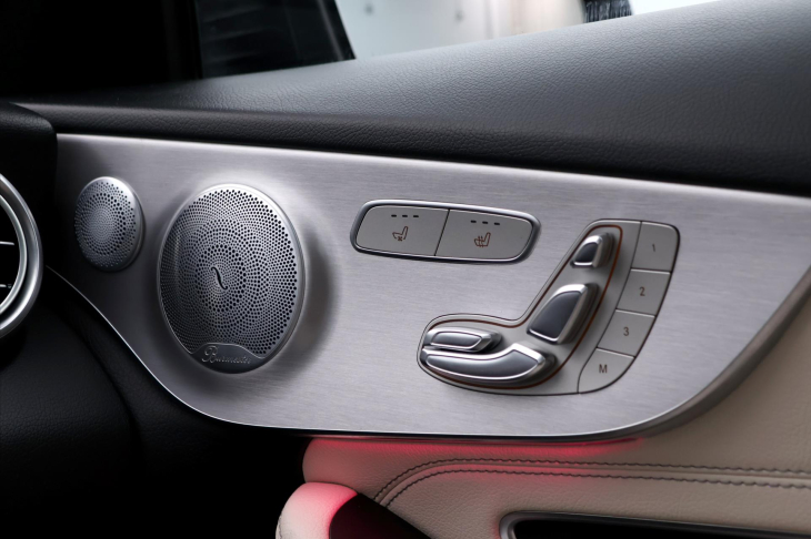 Mercedes-Benz Třídy C 2,0 300 190kW 4MATIC CZ DPH