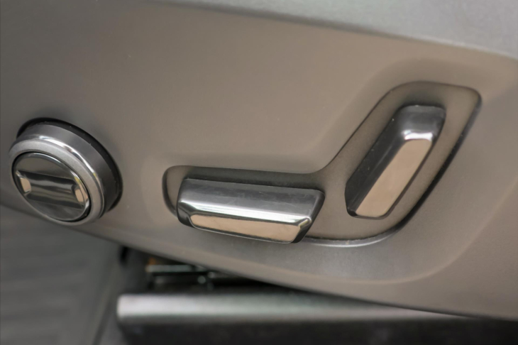 Volvo XC60 2,0 B5 183kW AWD Summum DPH