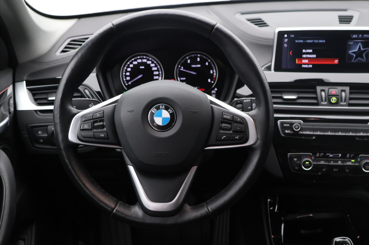 BMW X1 2,0 xDrive 18d 110kW AT CZ