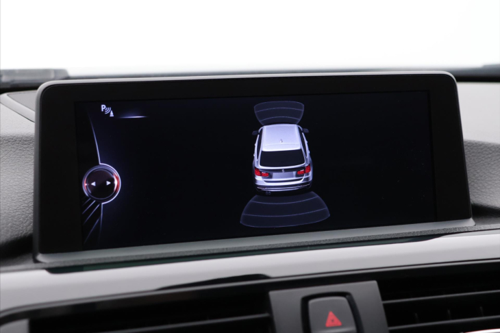 BMW Řada 3 3,0 330d 210kW Aut. xDrive