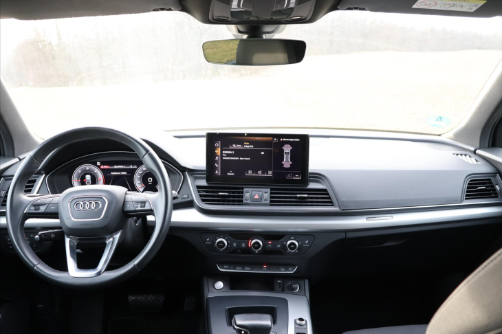 Audi Q5 2,0 40TDI S-line quattro DPH