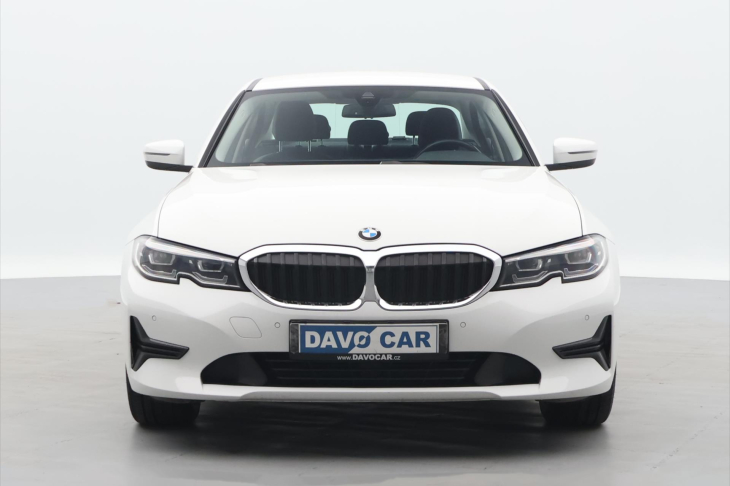 BMW Řada 3 2,0 320d 140 kW xDrive ADVANTAGE