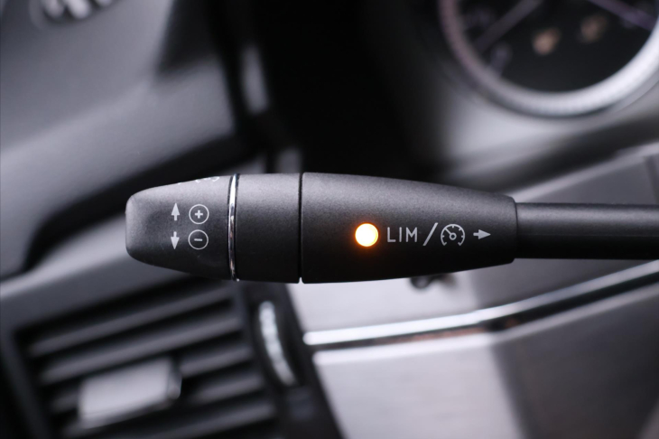 Mercedes-Benz GLK 3,0 320CDI 4M Panorama Navi