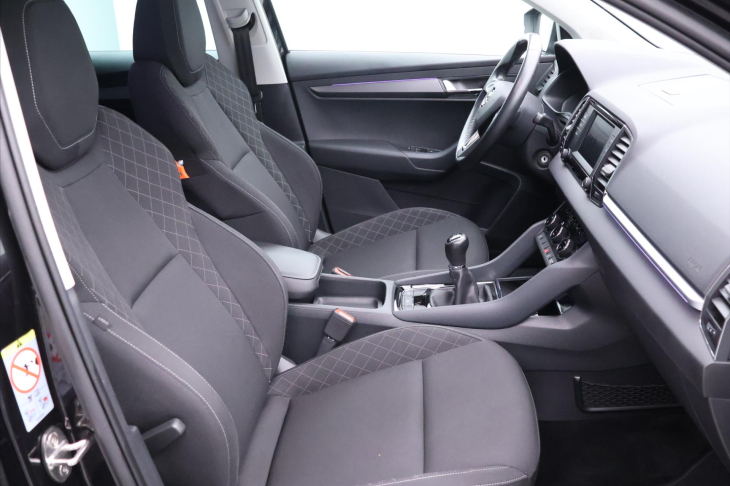 Škoda Karoq 1,0 TSI Soleil LED 1.Majitel