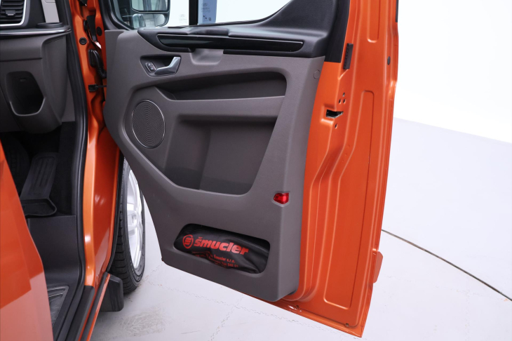 Ford Tourneo Custom 2,0 EcoBlue 136kW L2 Titanium X