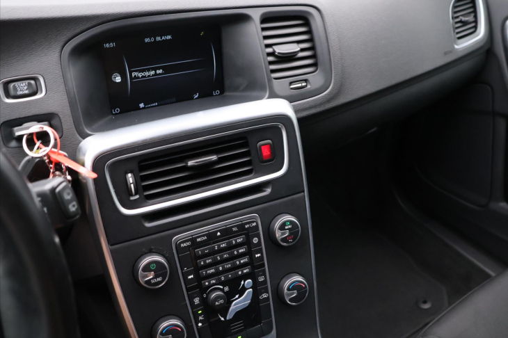 Volvo V60 1,6 D2 84kW Kinetic