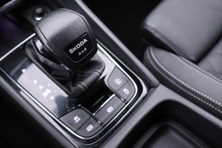 Škoda Kodiaq 2,0 TDI DSG 4x4 Sportline DPH