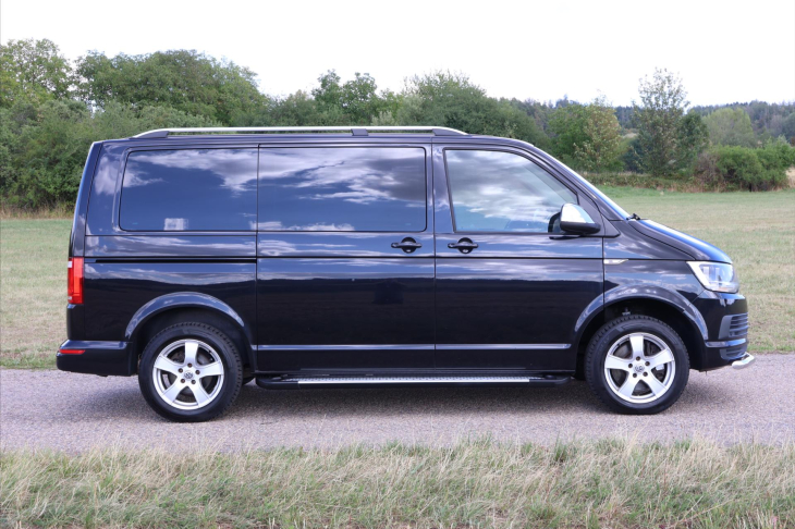 Volkswagen Caravelle 2,0 TDI 150kW DSG 8Míst Comfort