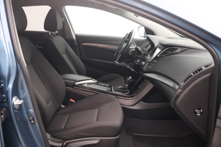 Hyundai i40 1,7 CRDi 104kW Aut. CZ Premium