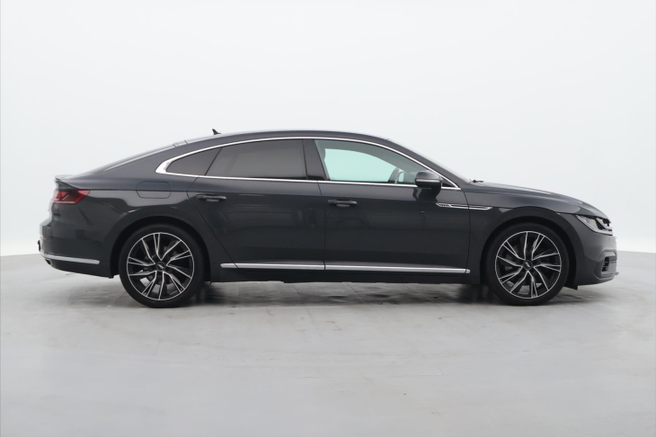 Volkswagen Arteon 2,0 TDI 176kW 4x4 R-Line CZ