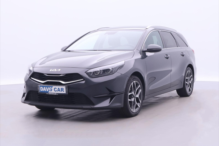 Kia Ceed 1,5 T-GDI 118kW Top Navi DPH