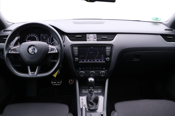 Škoda Octavia 2,0 TDI DSG RS Xenon Panorama