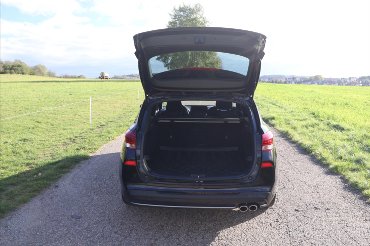 Hyundai i30 1,5 T-GDI 117kW N-Line DPH CZ