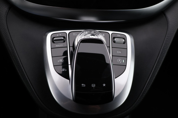 Mercedes-Benz Třídy V 2,1 CDI 140kW Avantgarde L DPH