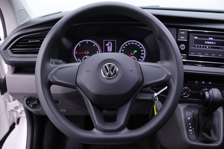 Volkswagen Transporter 2,0 TDI 110kW DSG 9-Míst DPH
