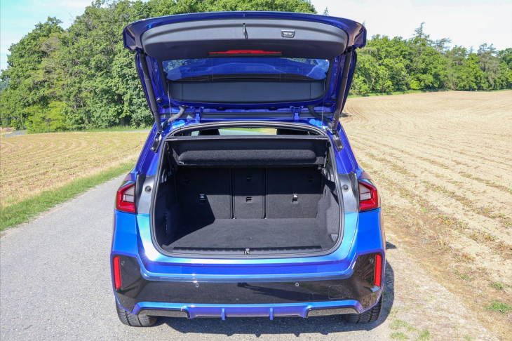BMW iX1 xDrive30 CZ DPH