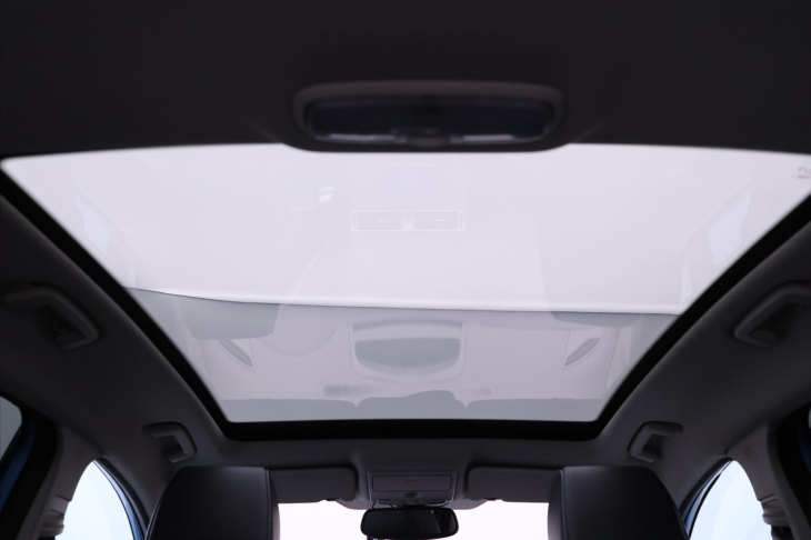 Ford Kuga 2,0 TDCi 100kW 4x4 Titanium