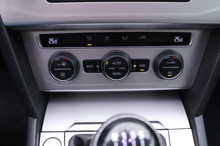 Volkswagen Passat 1,6 TDI 88kW Comfortline LED