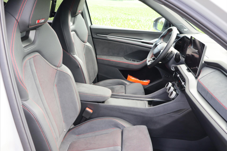 Škoda Kodiaq 2,0 TSI 195kW DSG 4x4 RS DPH>30.7.2026