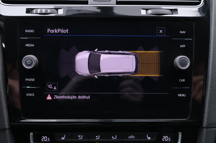 Volkswagen Golf 1,4 TSI 92kW Highline LED 1.Maj