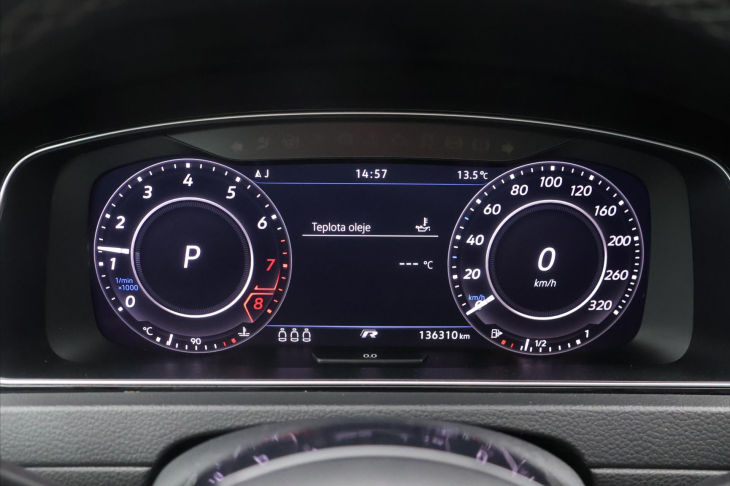 Volkswagen Golf 2,0 TSI 221kW R 4x4 DynAudio
