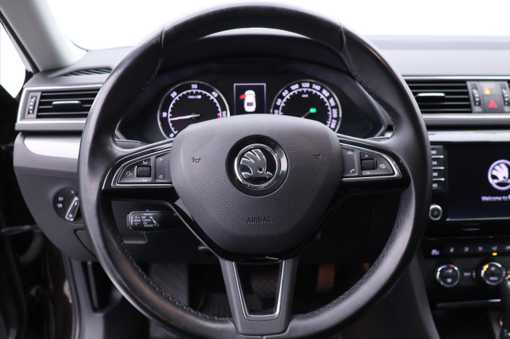 Škoda Superb 2,0 TDI 110kW DSG Style Plus