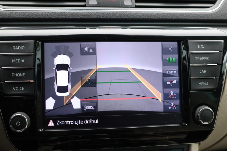 Škoda Superb 2,0 TSI 162kW DSG CZ Style