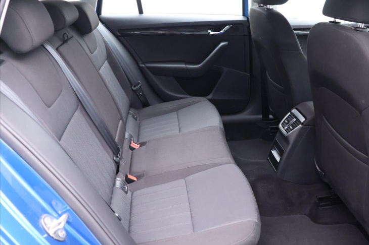 Škoda Octavia 1,6 TDI LEDCZ DPH 1.Maj.