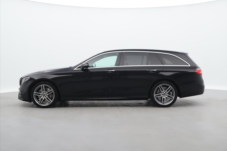 Mercedes-Benz Třídy E 3,0 450 270 kW 4Matic AMG CZ