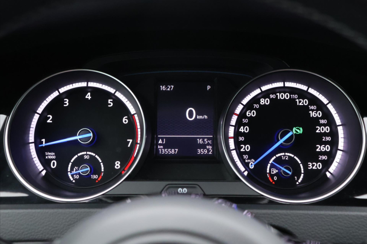 Volkswagen Golf 2,0 TSI R 221kW DSG 4Motion