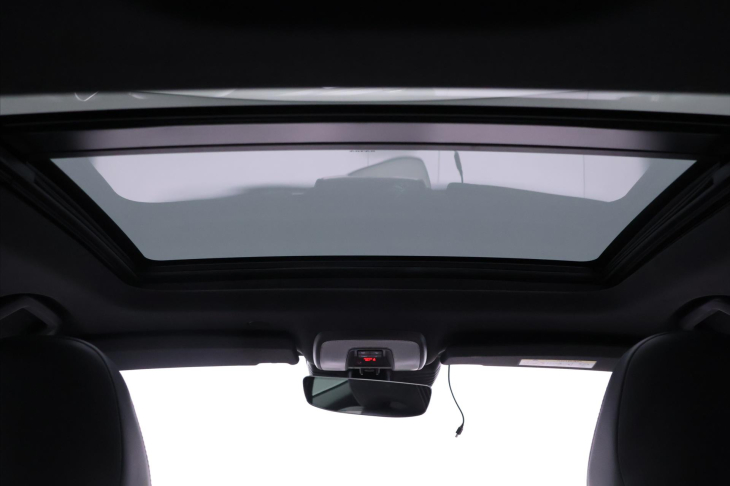 Volvo XC60 2,4 D4 140kW Aut. AWD Summum